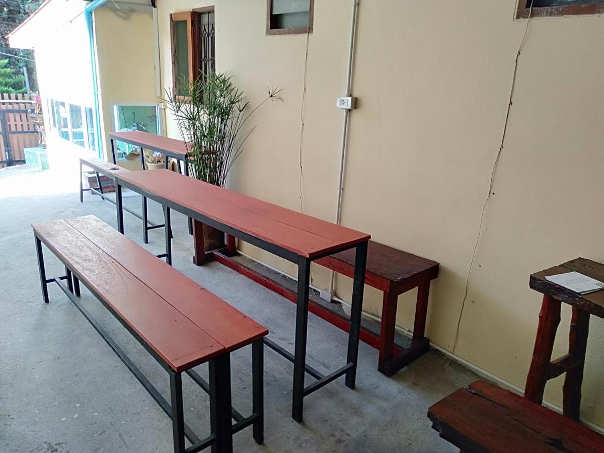 Chandra Hostel Ko Tao Buitenkant foto